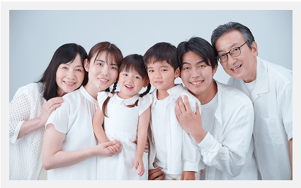 家族の遺影写真