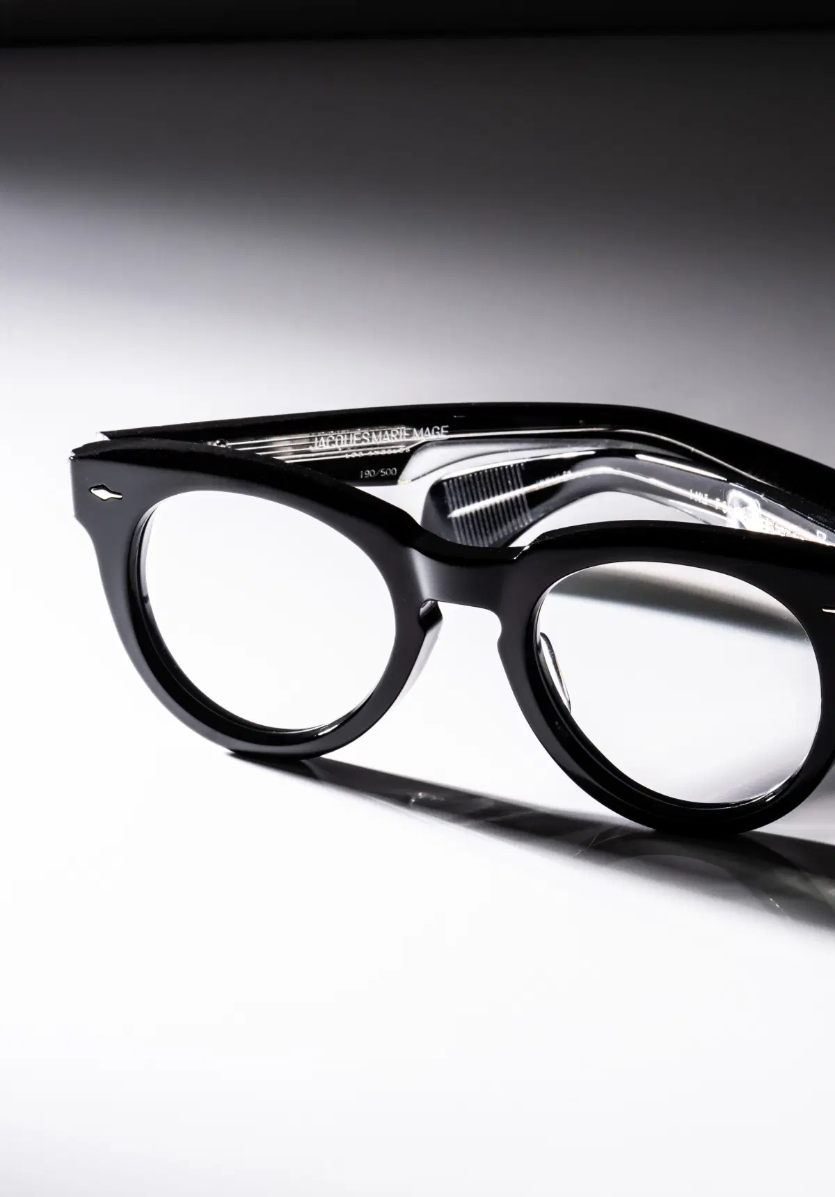 色調補正と明るさ調整